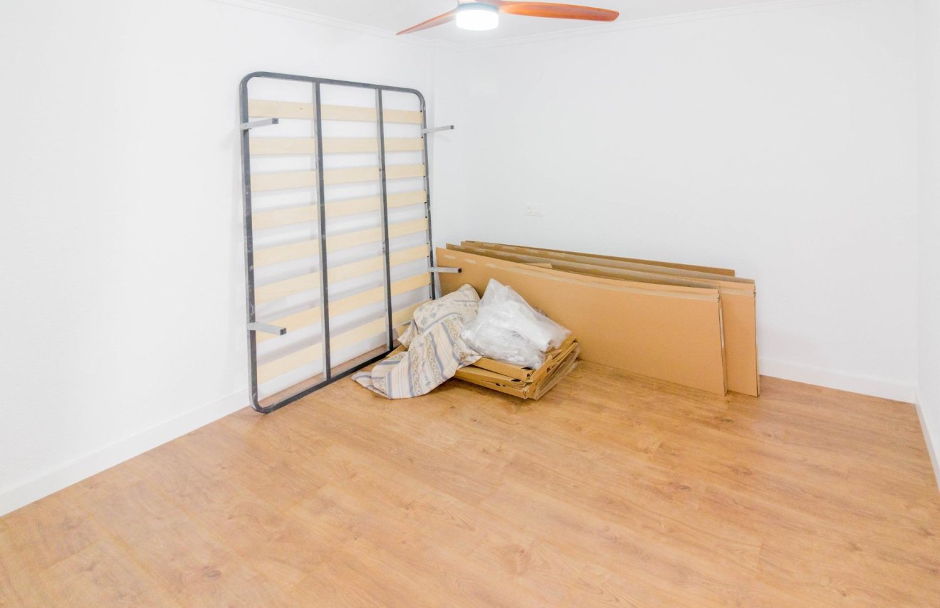 Resale - Piso - Orihuela - Zona Centro