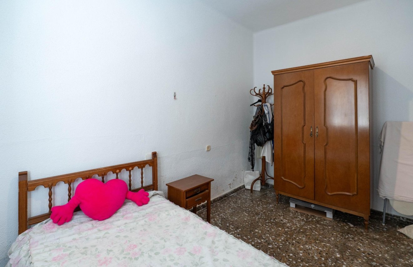 Resale - Casa - Orihuela - Arneva