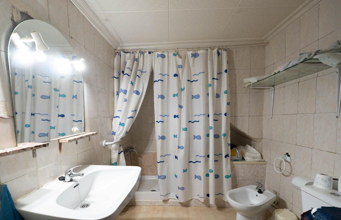 Resale - Casa - Orihuela - Arneva