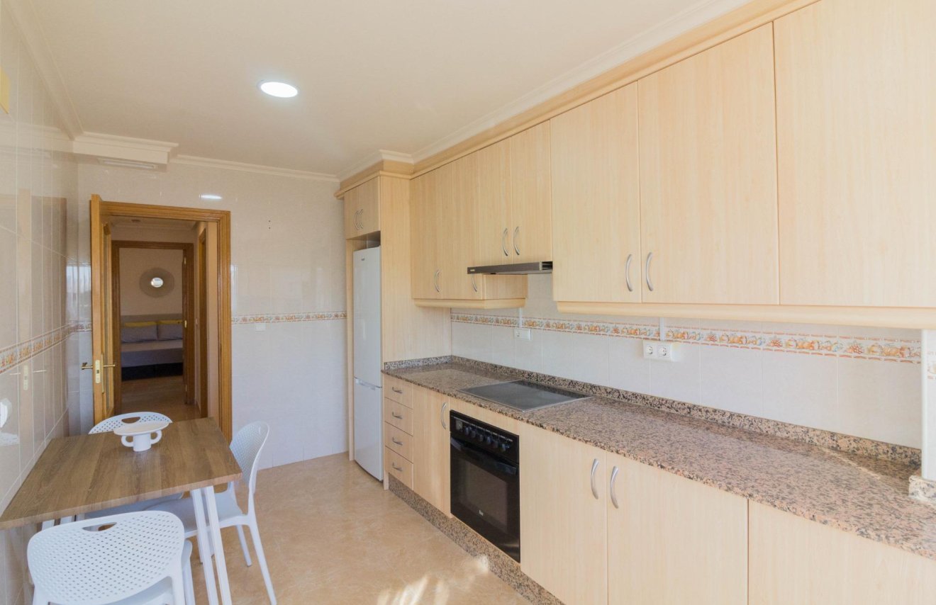 Resale - Piso - Albatera - Pueblo 11