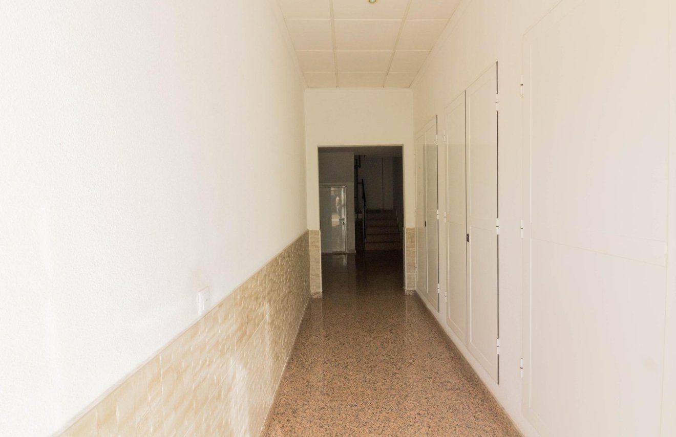 Resale - Piso - Albatera - Pueblo 11