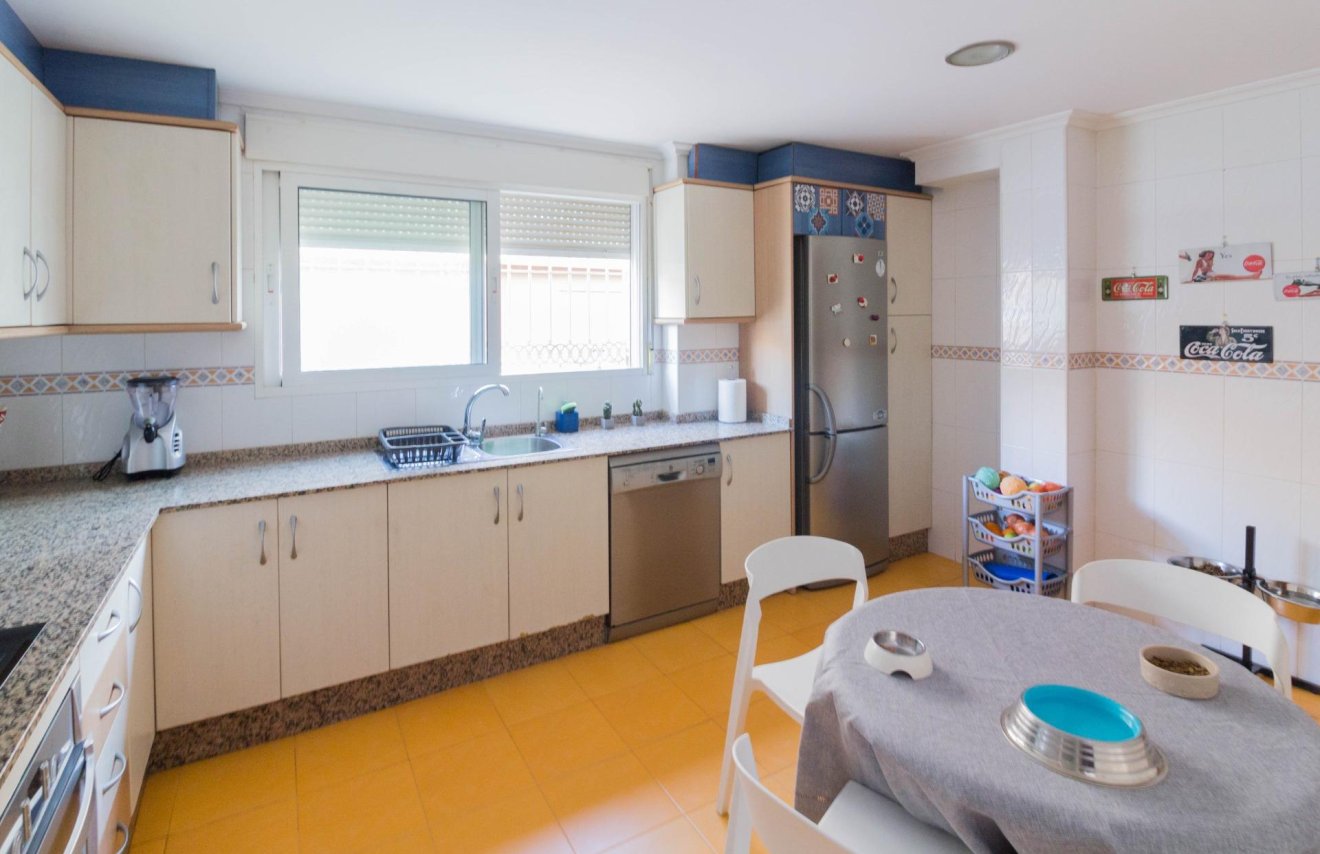 Reventa - Adosado - Redován