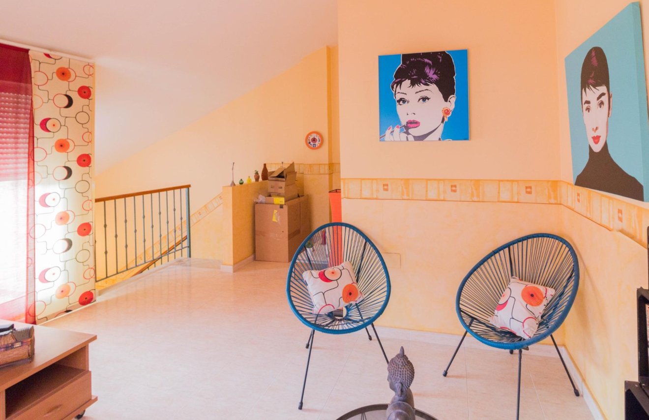 Reventa - Adosado - Redován