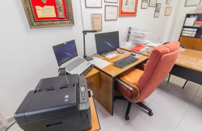 Reventa - Oficina - Orihuela - Zona Centro