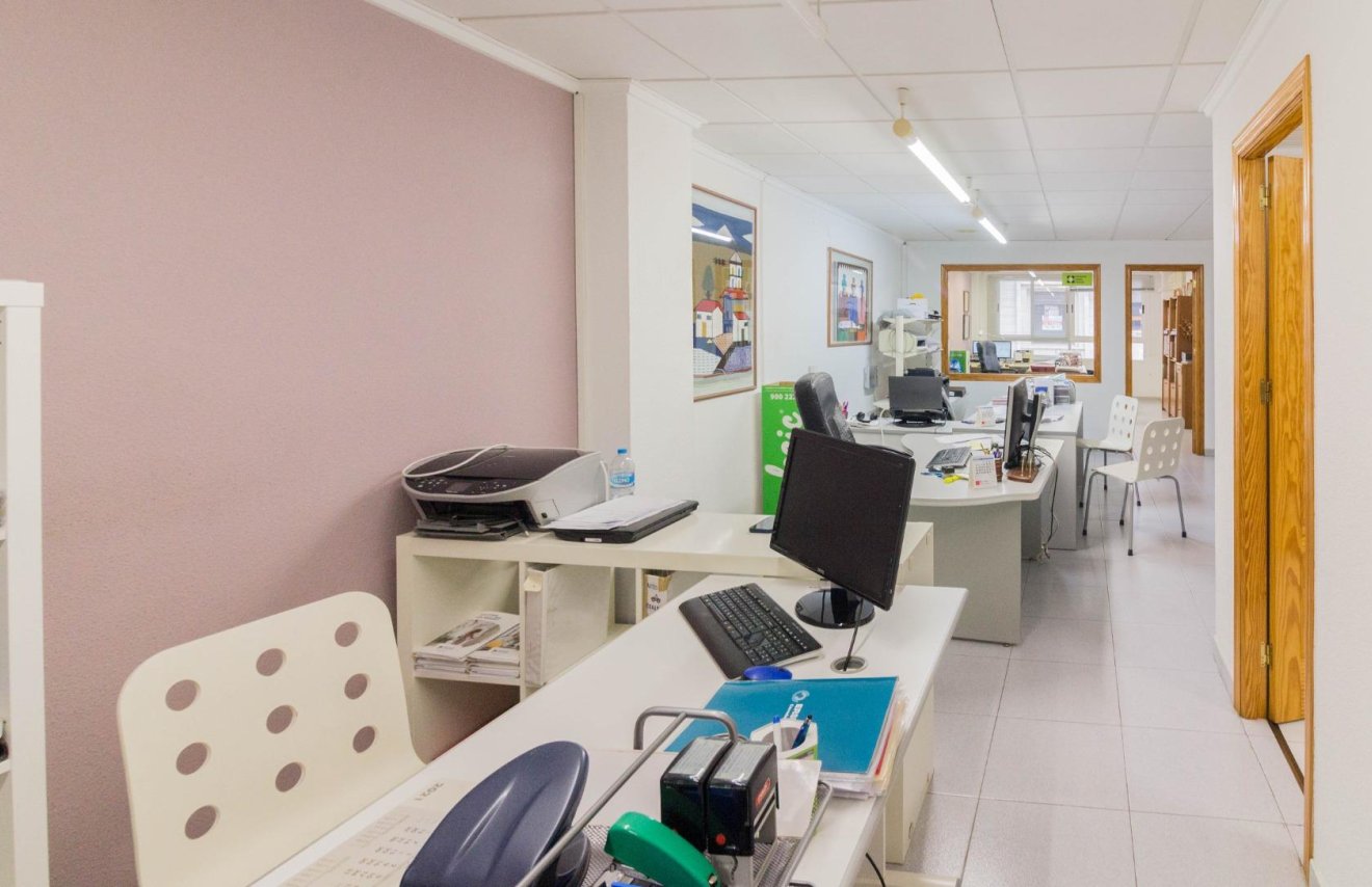 Reventa - Oficina - Orihuela - Zona Centro