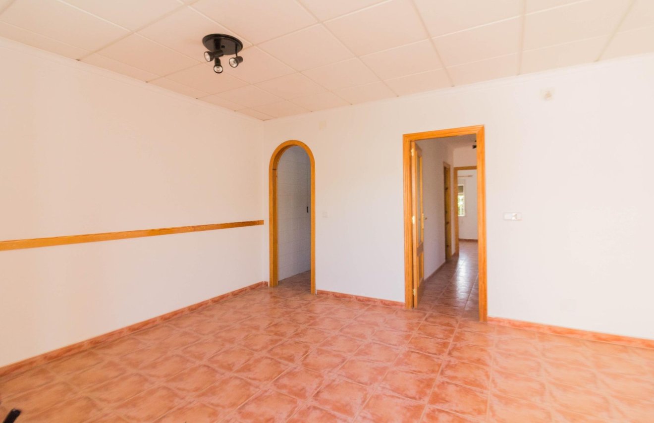 Reventa - Casa - Orihuela - Desamparados-Hurchillo-Torremendo