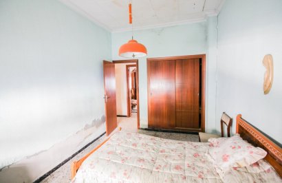 Reventa - Casa - Beniel - CENTRO