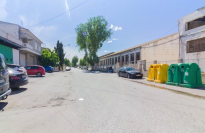 Alquiler a largo plazo - Nave industrial - Callosa de Segura - Barrio el Palmeral