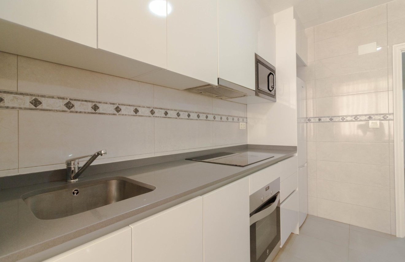 Alquiler a largo plazo - Piso - Orihuela - Zona Centro