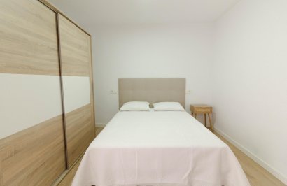Alquiler a largo plazo - Piso - Orihuela - Zona Centro