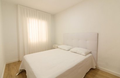 Alquiler a largo plazo - Piso - Orihuela - Zona Centro