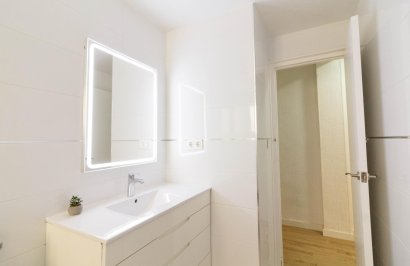 Alquiler a largo plazo - Piso - Orihuela - Zona Centro