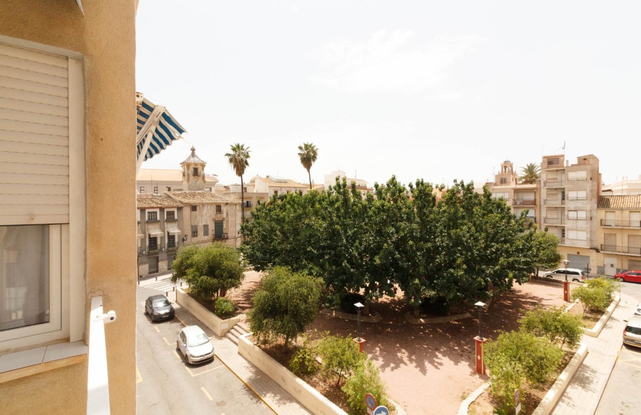 Alquiler a largo plazo - Piso - Orihuela - Zona Centro