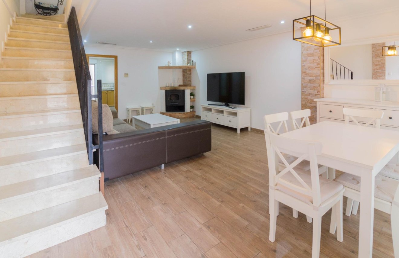 Long Term Rental - Townhouse - Redován - Comunidad valenciana