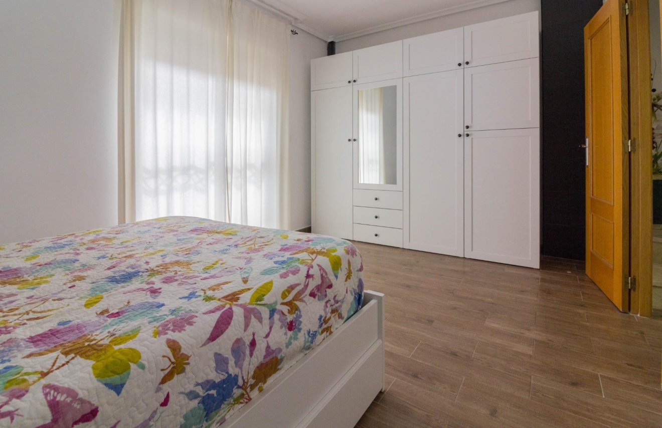 Long Term Rental - Townhouse - Redován - Comunidad valenciana