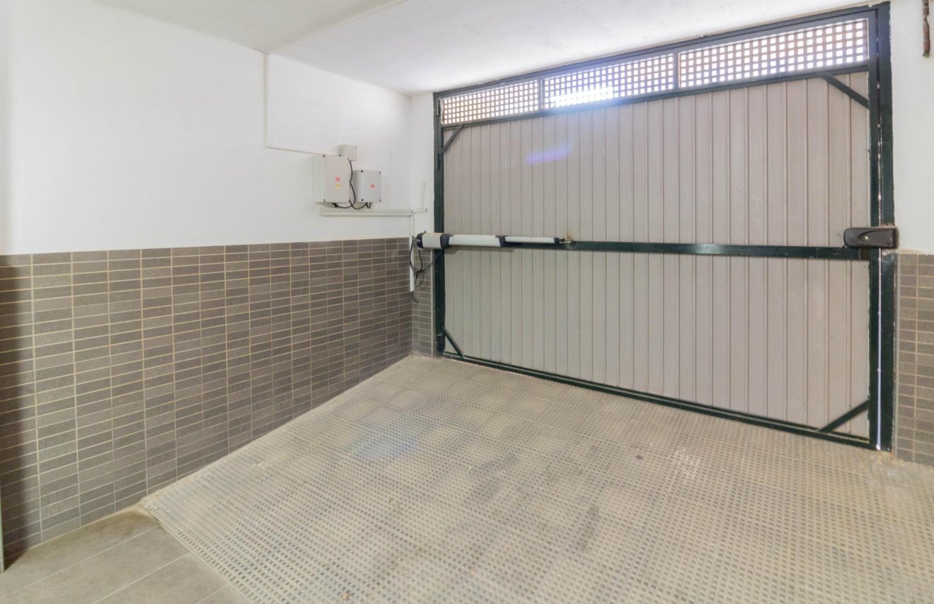 Long Term Rental - Townhouse - Redován - Comunidad valenciana