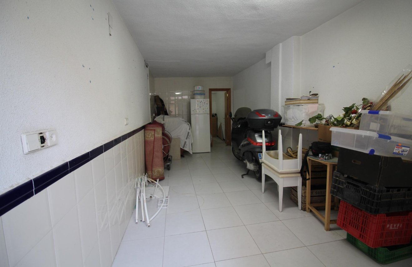 Reventa - Local comercial - Orihuela - Orihuela Ciudad