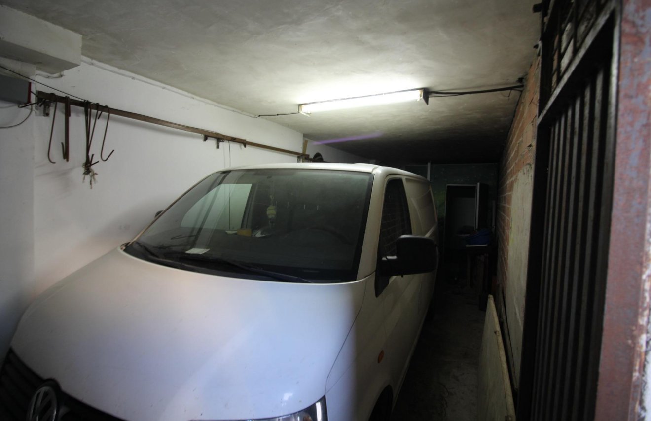 Reventa - Local comercial - Orihuela - Orihuela Ciudad