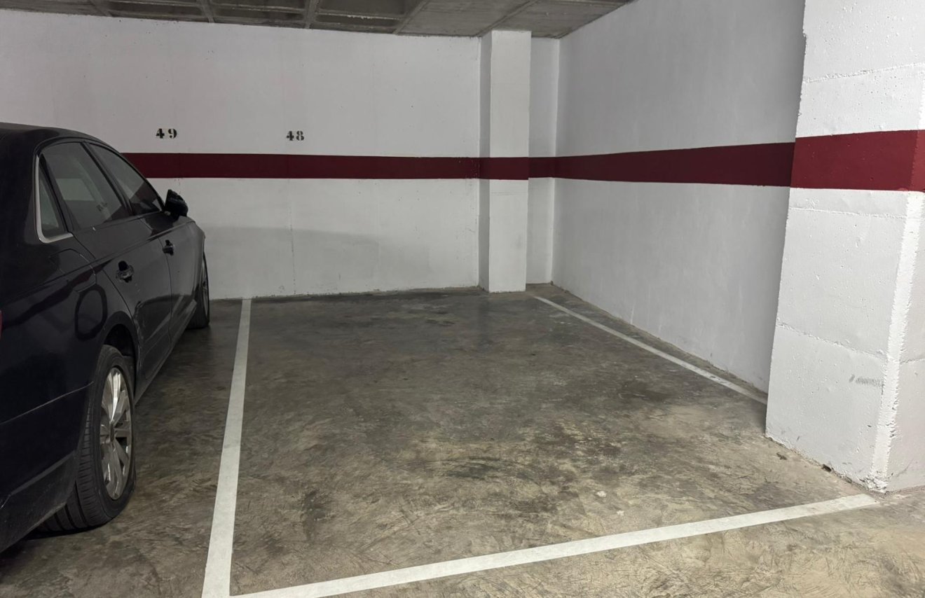 Reventa - Parking - Guardamar del Segura - Pueblo