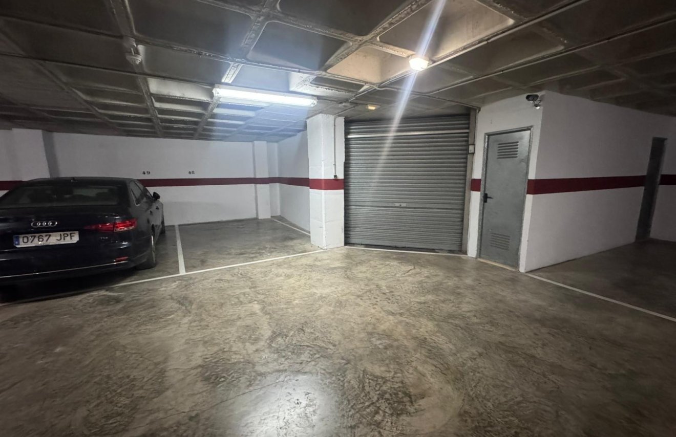Reventa - Parking - Guardamar del Segura - Pueblo