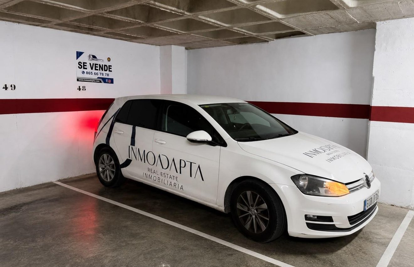 Reventa - Parking - Guardamar del Segura - Pueblo