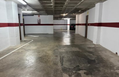 Reventa - Parking - Guardamar del Segura - Pueblo