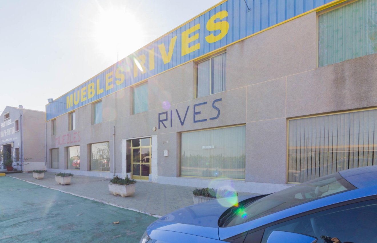 Reventa - Nave industrial - Callosa de Segura - Barrio el Palmeral