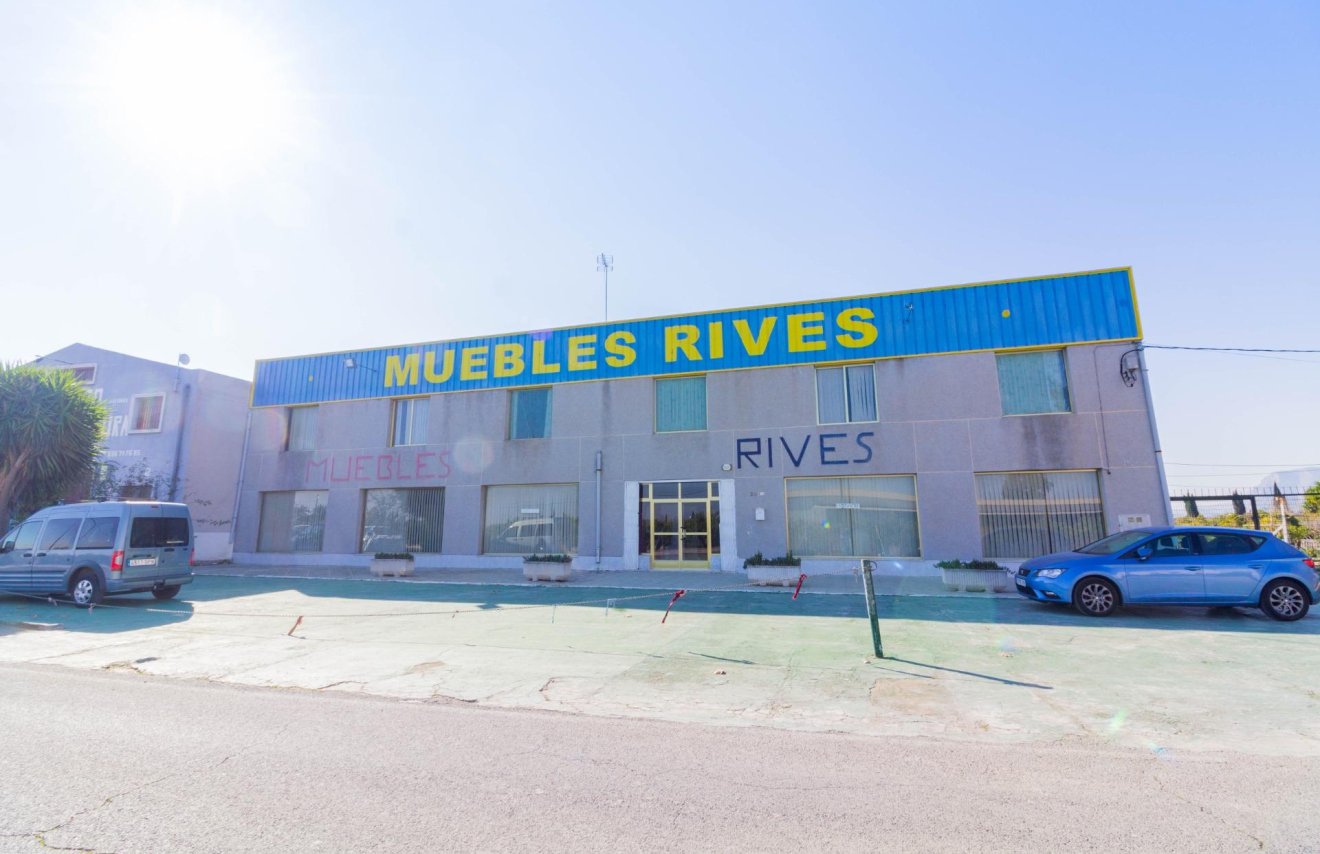 Reventa - Nave industrial - Callosa de Segura - Barrio el Palmeral