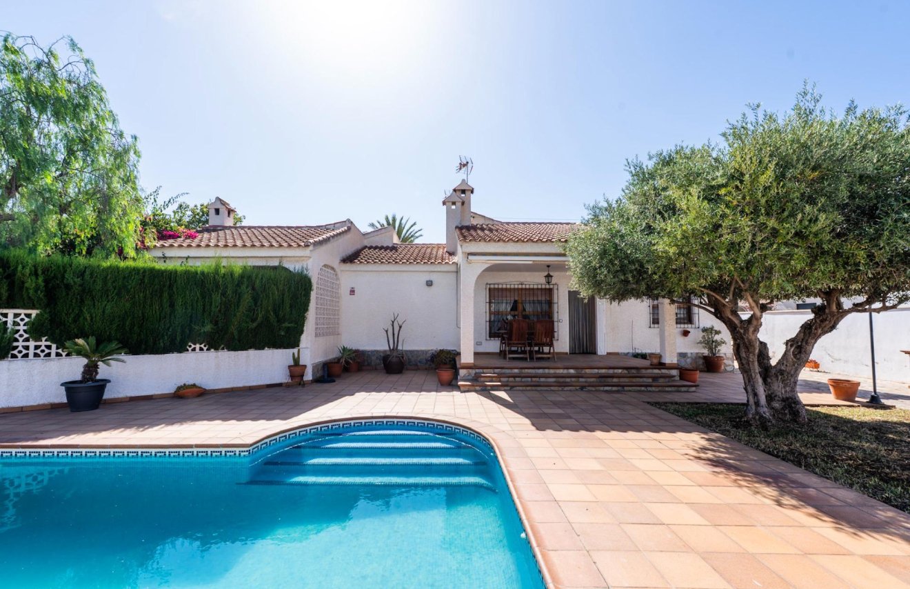 Revente - Chalet - Torrevieja - Los Angeles