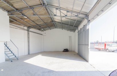 Revente - Nave industrial - Callosa de Segura - Comunidad valenciana