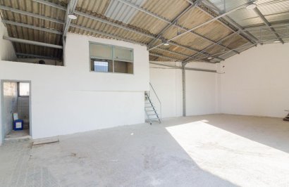 Revente - Nave industrial - Callosa de Segura - Comunidad valenciana