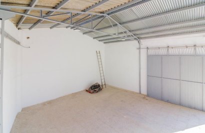 Revente - Nave industrial - Callosa de Segura - Comunidad valenciana