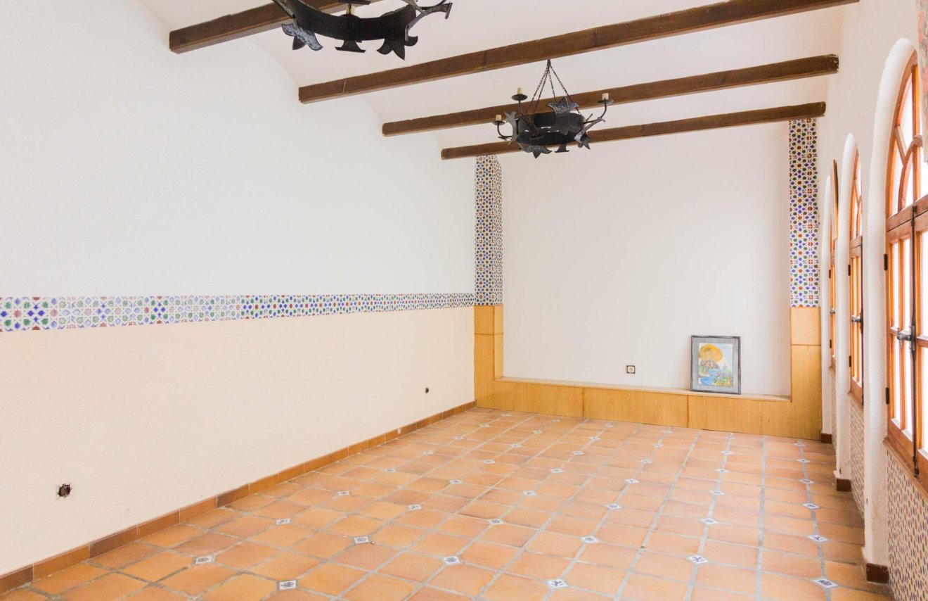 Reventa - Local comercial - Redován - Comunidad valenciana
