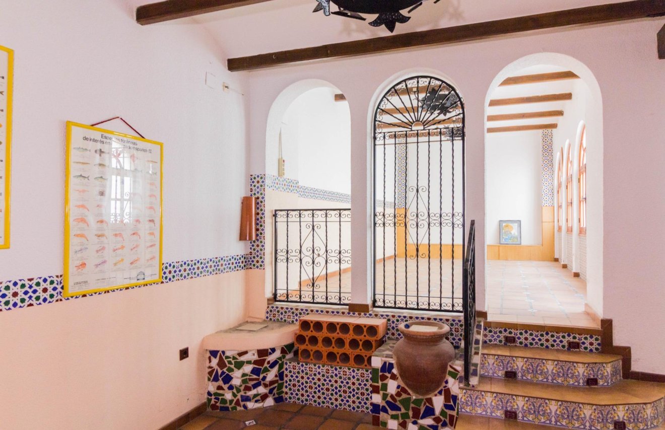 Reventa - Local comercial - Redován - Comunidad valenciana