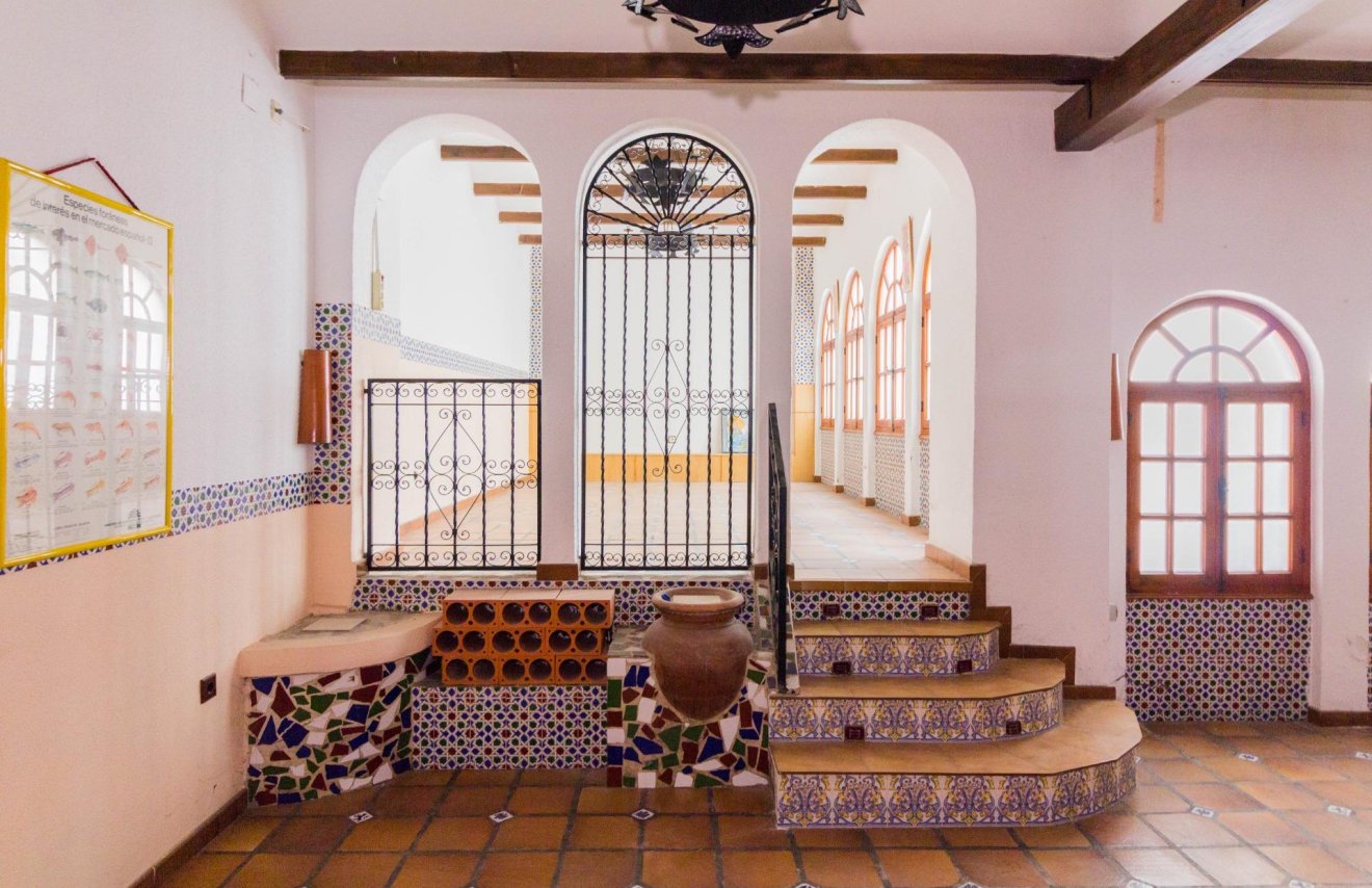 Reventa - Local comercial - Redován - Comunidad valenciana