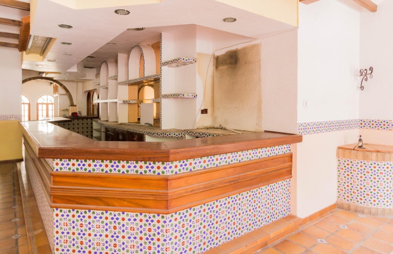 Reventa - Local comercial - Redován - Comunidad valenciana