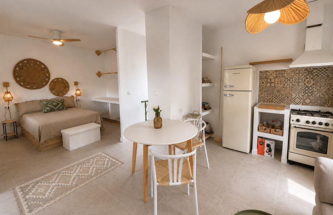 Alquiler a largo plazo - Loft - Orihuela - Molins-Campaneta-San Bartolomé