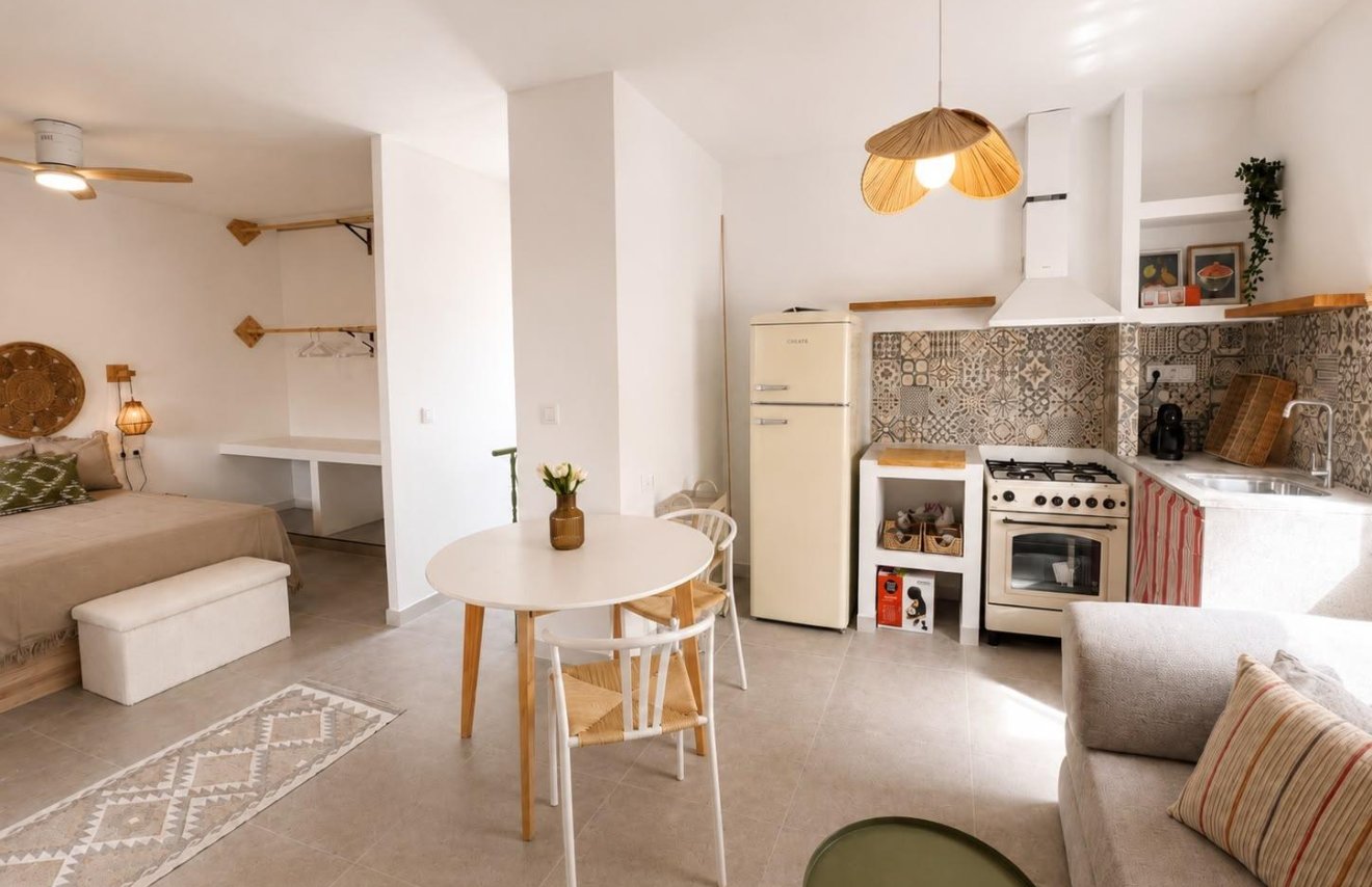 Alquiler a largo plazo - Loft - Orihuela - Molins-Campaneta-San Bartolomé