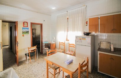 Reventa - Casa - Beniel - CENTRO