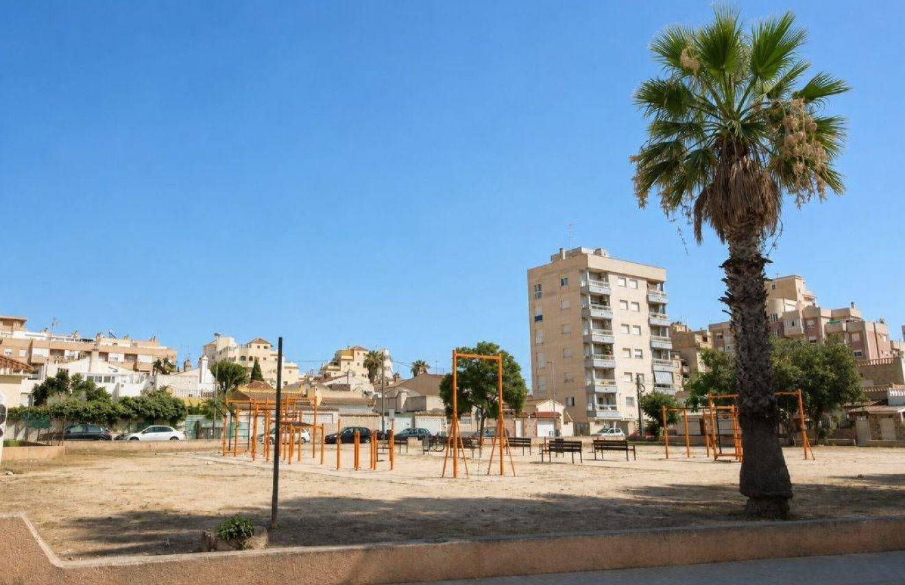 Reventa - Apartamento - Torrevieja - Playa de los Locos