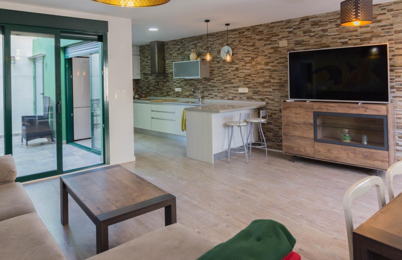 Revente - Casa - Orihuela - Zona Centro