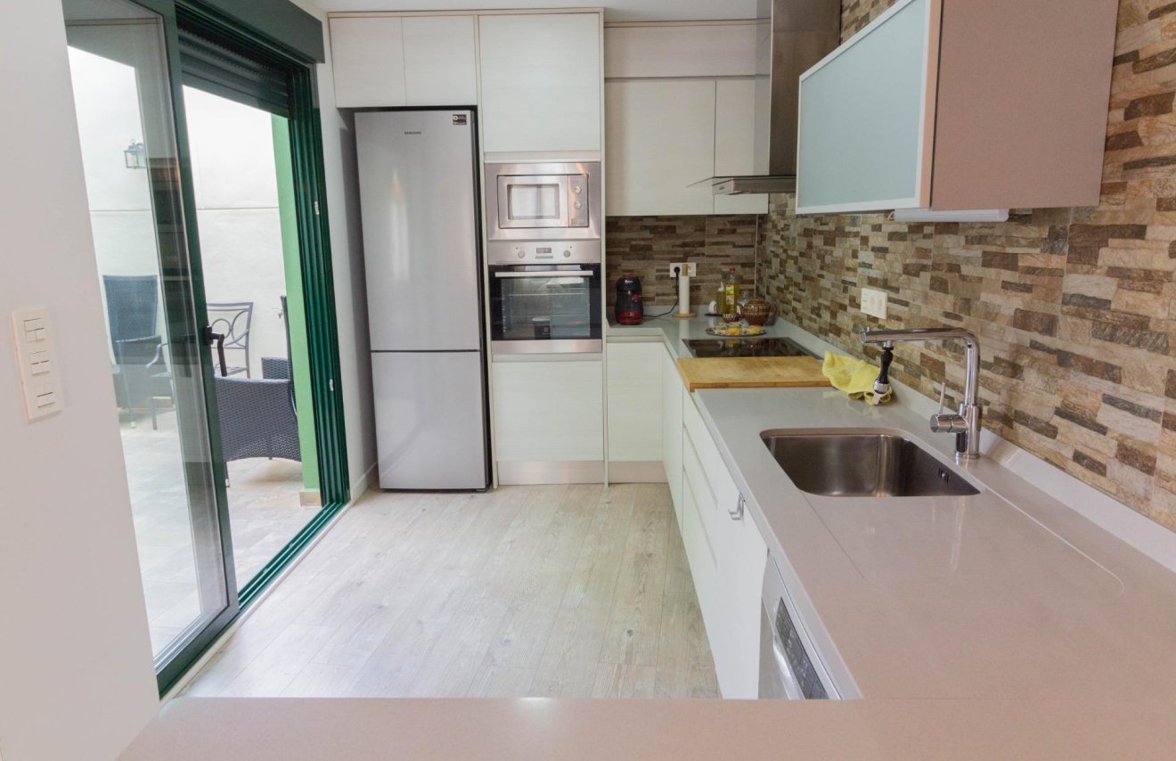 Revente - Casa - Orihuela - Zona Centro