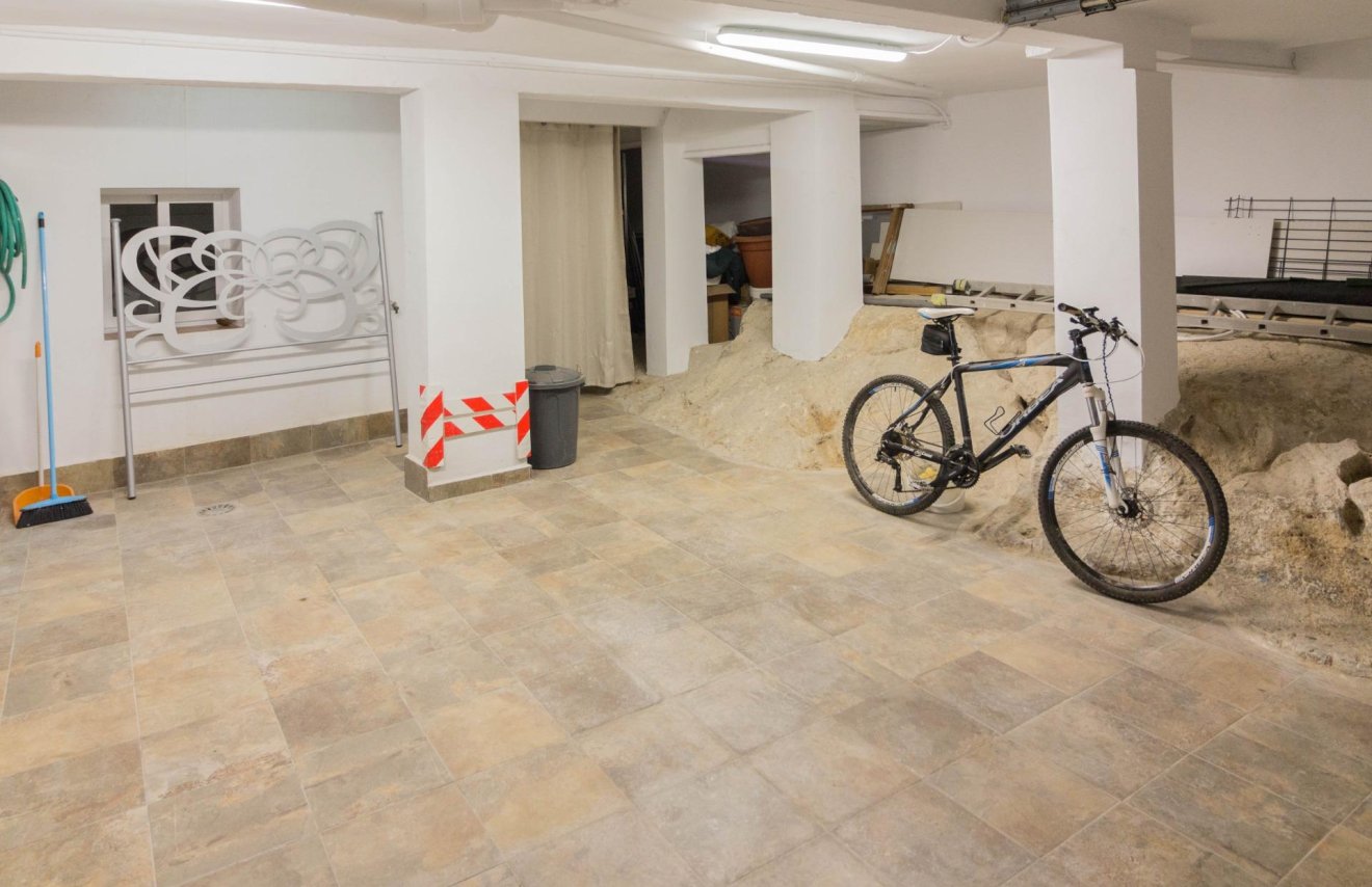 Revente - Casa - Orihuela - Zona Centro