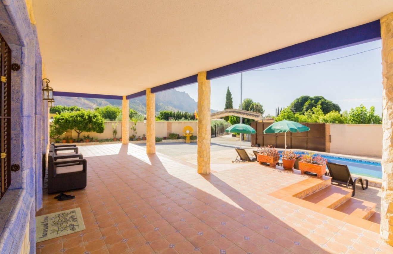 Resale - Villa de Lujo - Redován