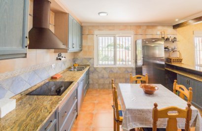Resale - Villa de Lujo - Redován