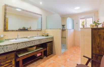 Resale - Villa de Lujo - Redován
