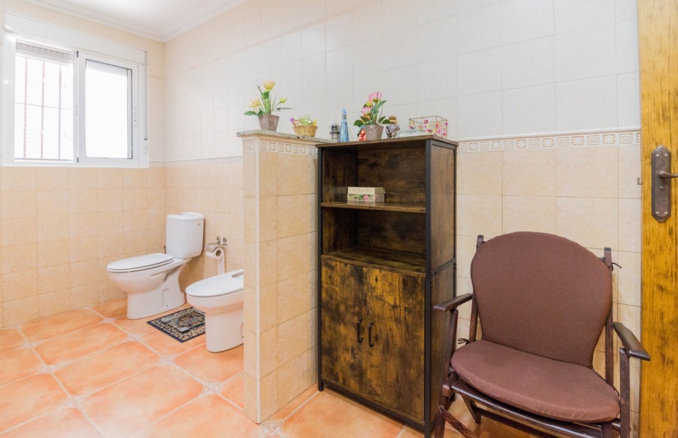 Resale - Villa de Lujo - Redován