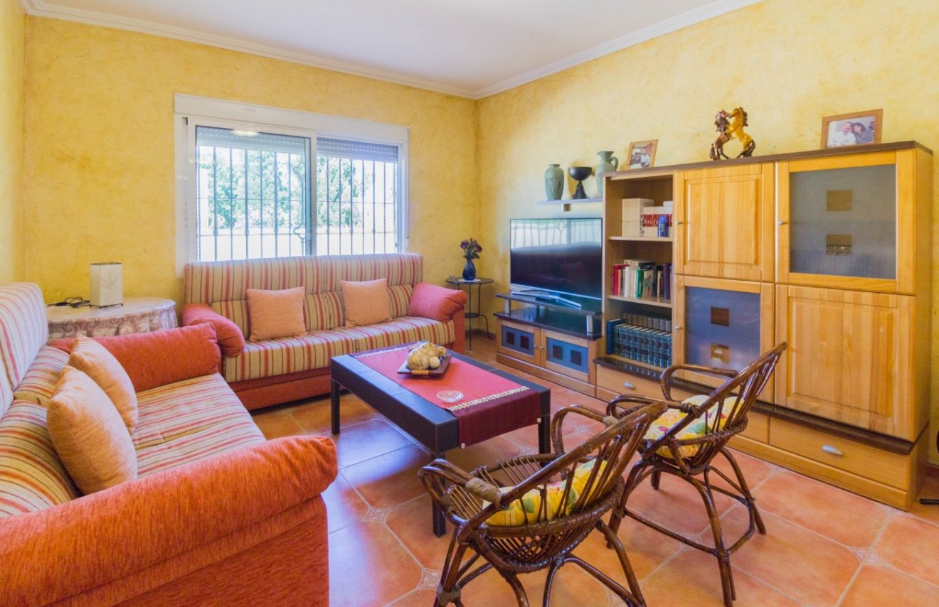 Resale - Villa de Lujo - Redován