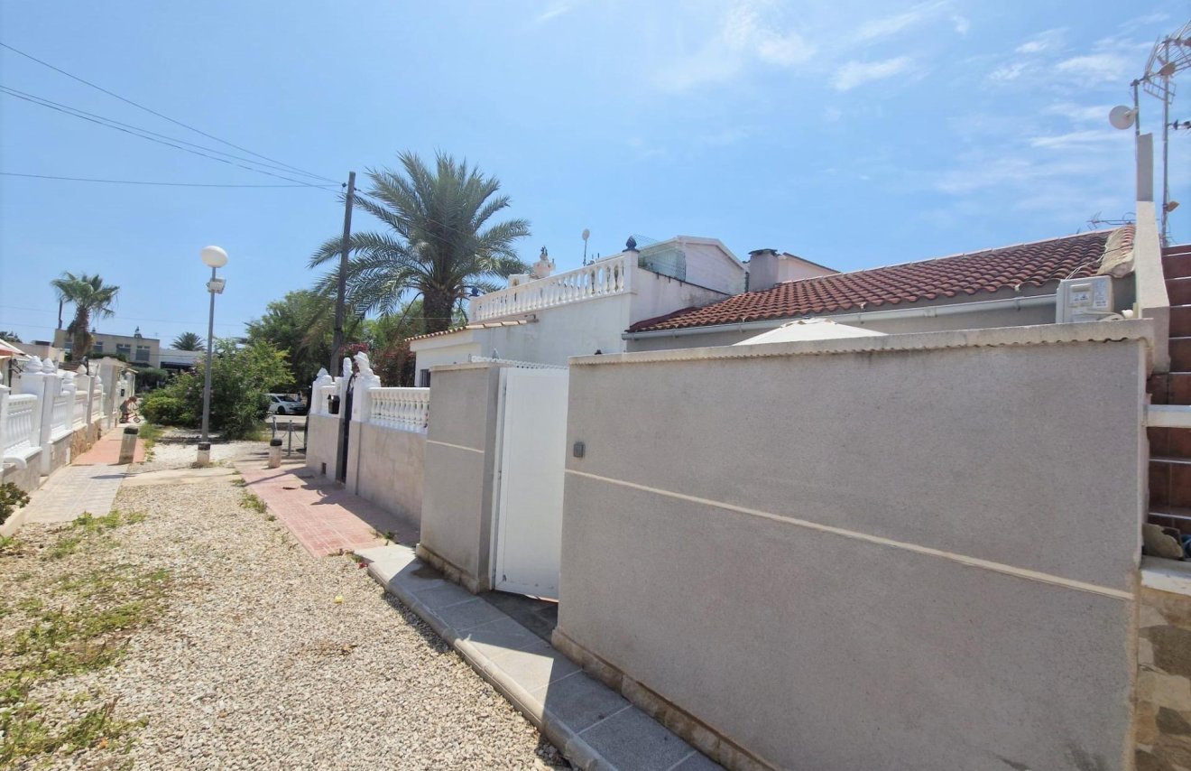 Resale - Bungalow - Torrevieja - Carrefour