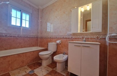 Resale - Casa Tipo Dúplex - Orihuela Costa - Montezenia